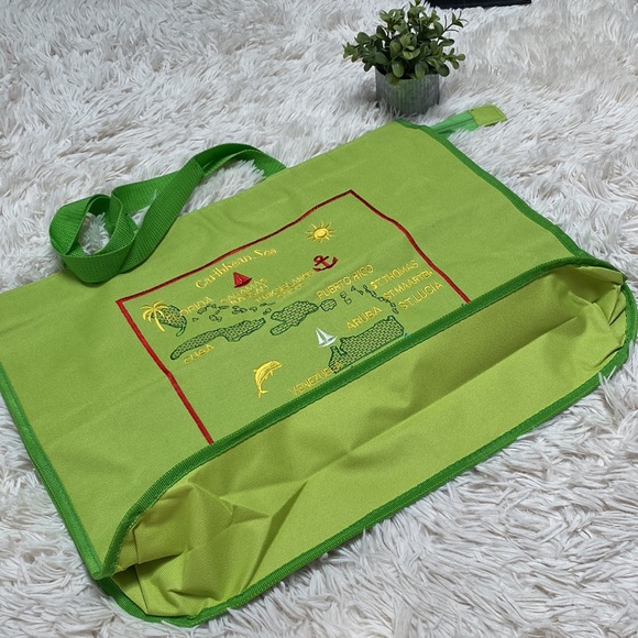 ๐HP๐ St. Martin Embroidered Beach Tote NWOT ๐ Green - Picture 3 of 11